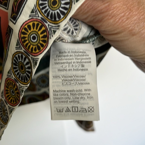 J.Crew Ornate Jungle Print Boat Neck Drapey Top - Picture 5 of 6